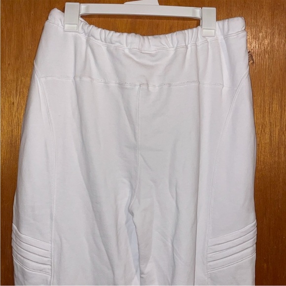 •FREE PEOPLE MOVEMENT•NWT WHITE DRAWSTRING WAISTBAND WIDE LEG JOGGER SIZE LARGE - Picture 9 of 10